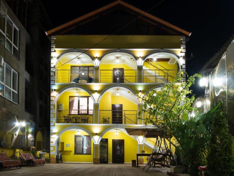 Дольче Адлер (ул. Чкалова)