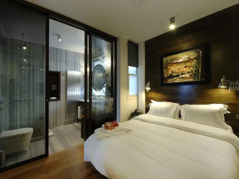 Urban Suites