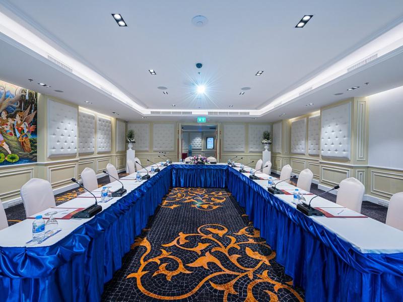 Empress Premier Hotel