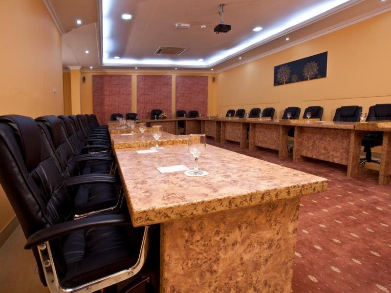 Delmon Hotel Apartments