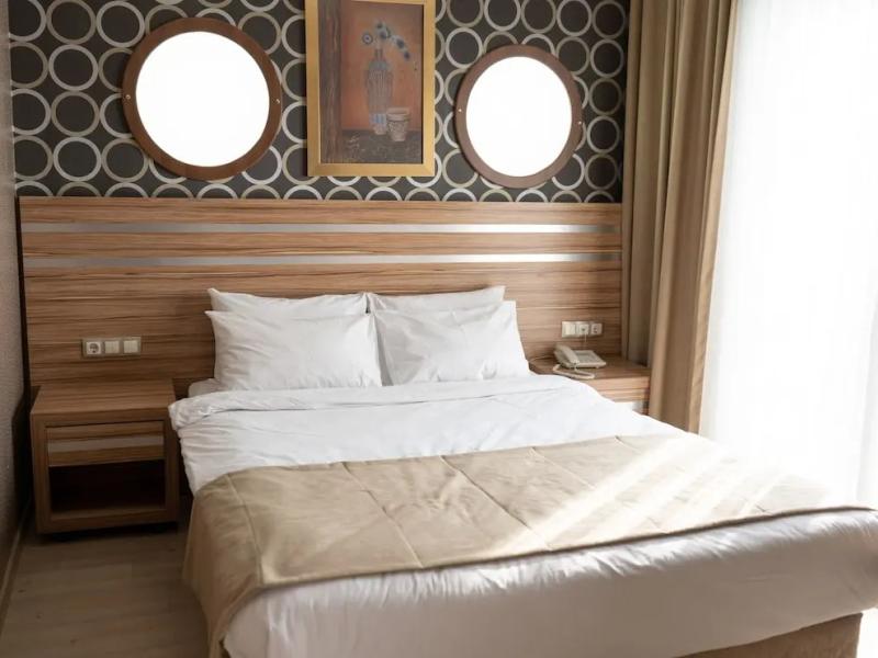 La Casa Hotel