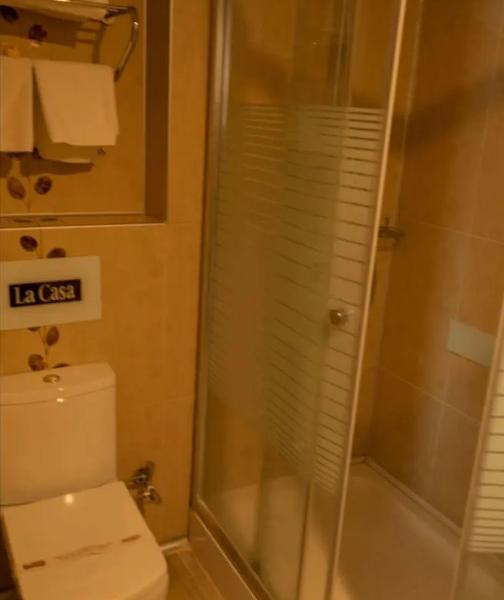 La Casa Hotel