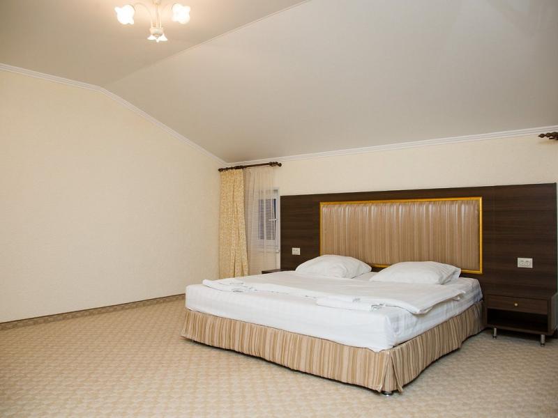 Valentina Guest House (ул. Октябрьская)