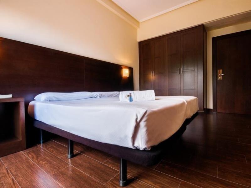 Euba Hotel