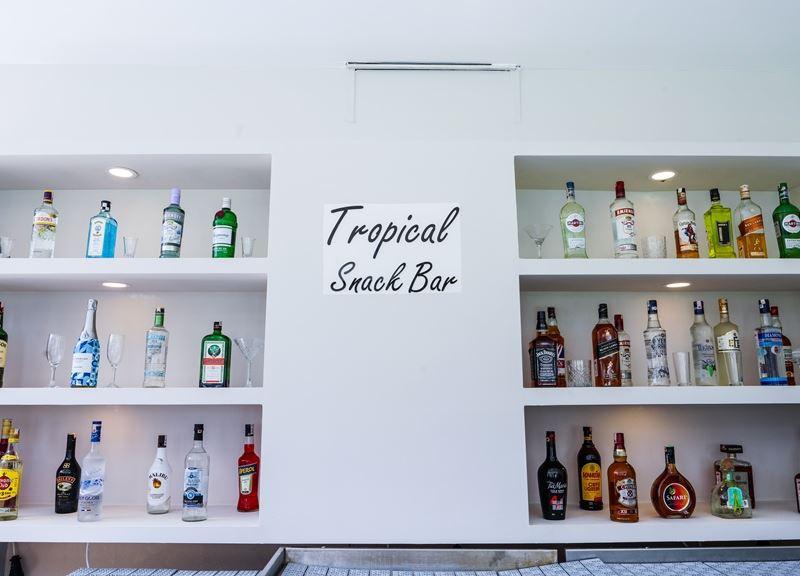 Sertil Deluxe Tropical Suites