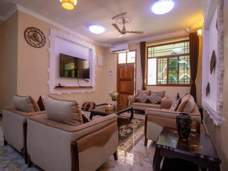 Sunny Palms Beach Bungalows