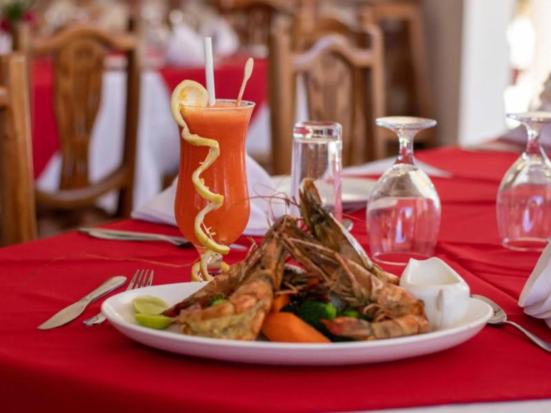 Sunny Palms Beach Bungalows