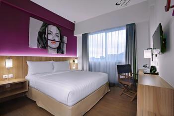 Fame Hotel Sunset Road