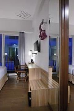 Отель Fame Hotel Sunset Road Индонезия, Кута, фото 13