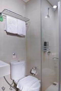 Отель Fame Hotel Sunset Road Индонезия, Кута, фото 3