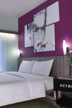 Отель Fame Hotel Sunset Road Индонезия, Кута, фото 7