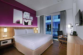 Fame Hotel Sunset Road