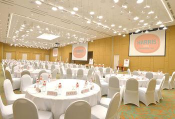 HARRIS Hotel & Conventions Denpasar