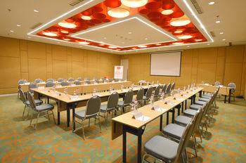HARRIS Hotel & Conventions Denpasar