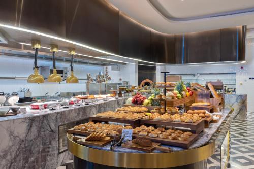 Embassy Suites By Hilton Doha Old Town