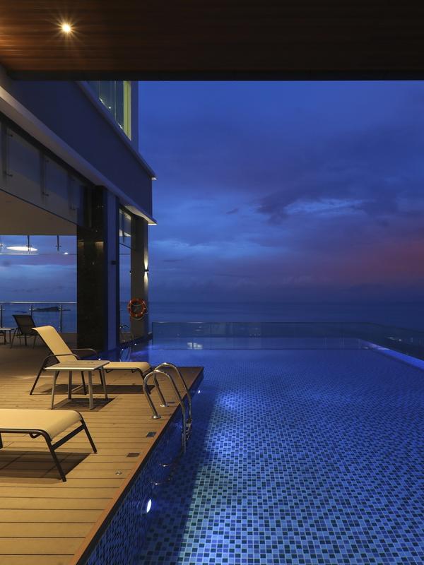 Hompton by the Beach Penang