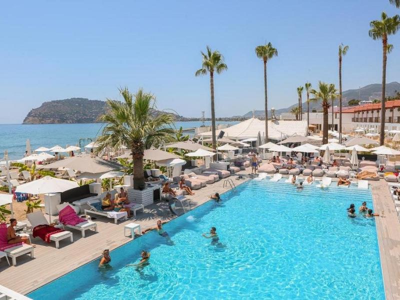 Day One Beach Resort & SPA