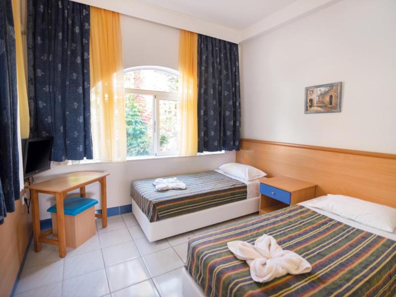 Euro Village Achilleas