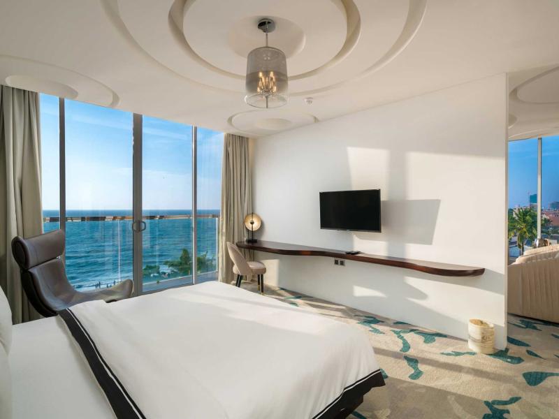 Regal Reseau Hotel & Spa