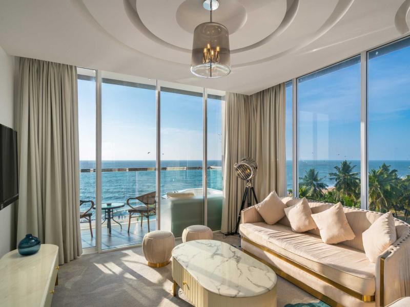 Regal Reseau Hotel & Spa