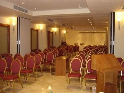 Europa Plaza Hotel