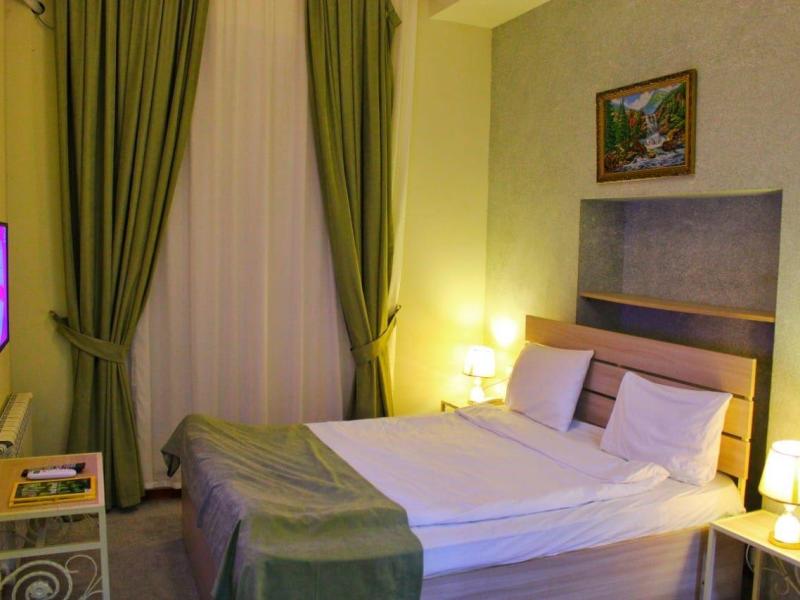 Antique Hotel
