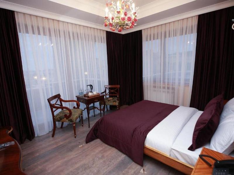 West inn hotel
