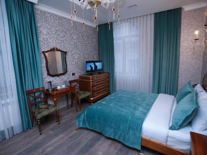 West inn hotel