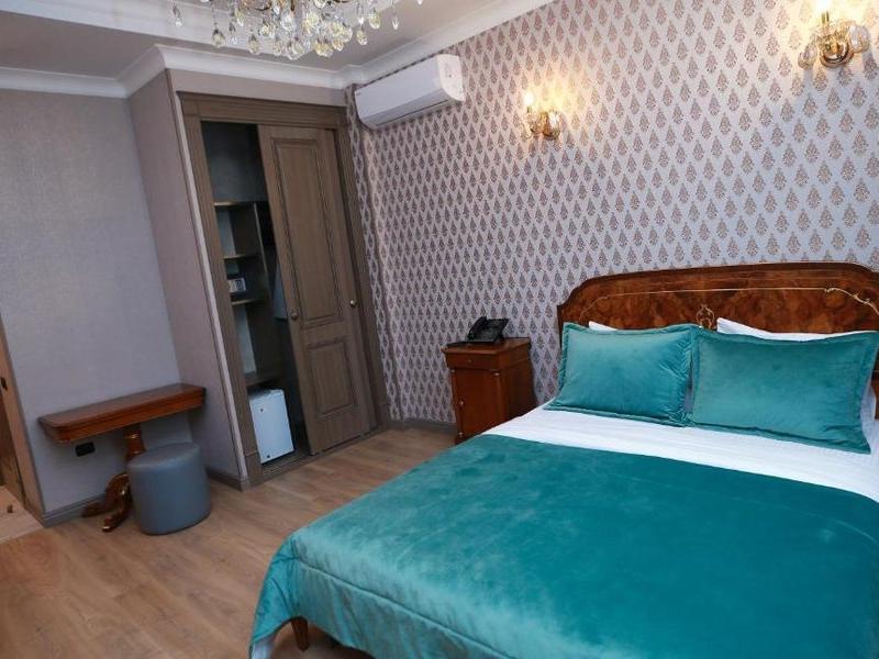 West inn hotel
