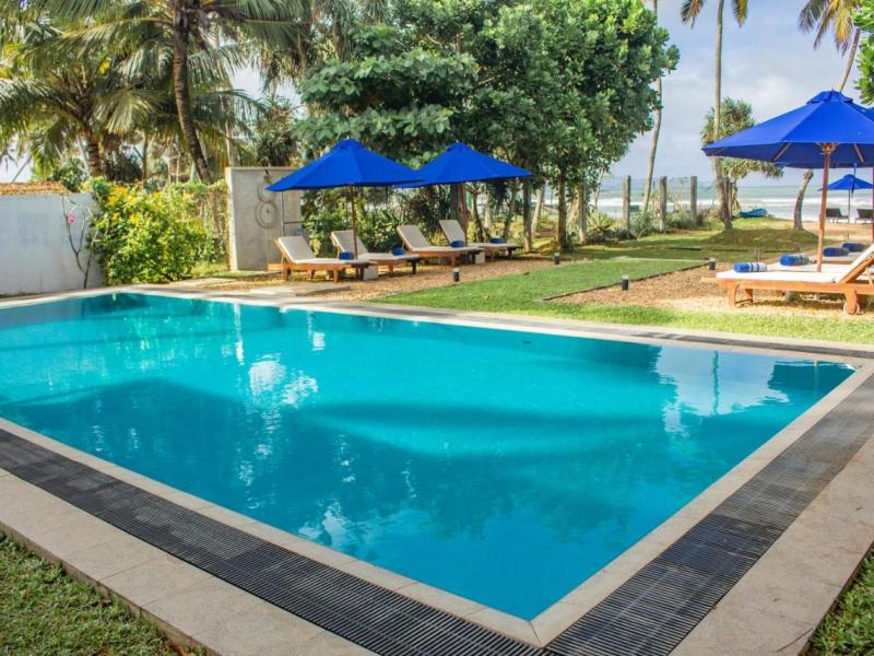 Parangi Weligama Bay