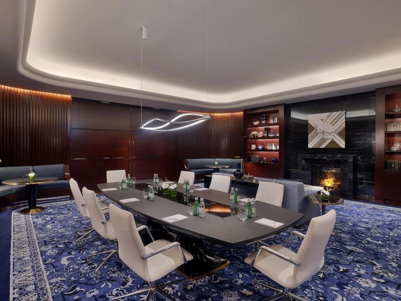 Waldorf Astoria Lusail, Doha