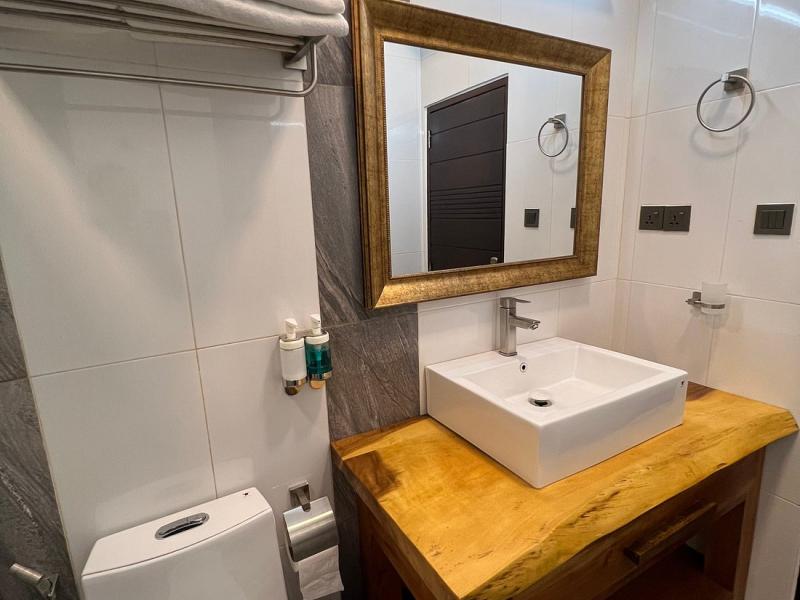 Blue World Dharavandhoo