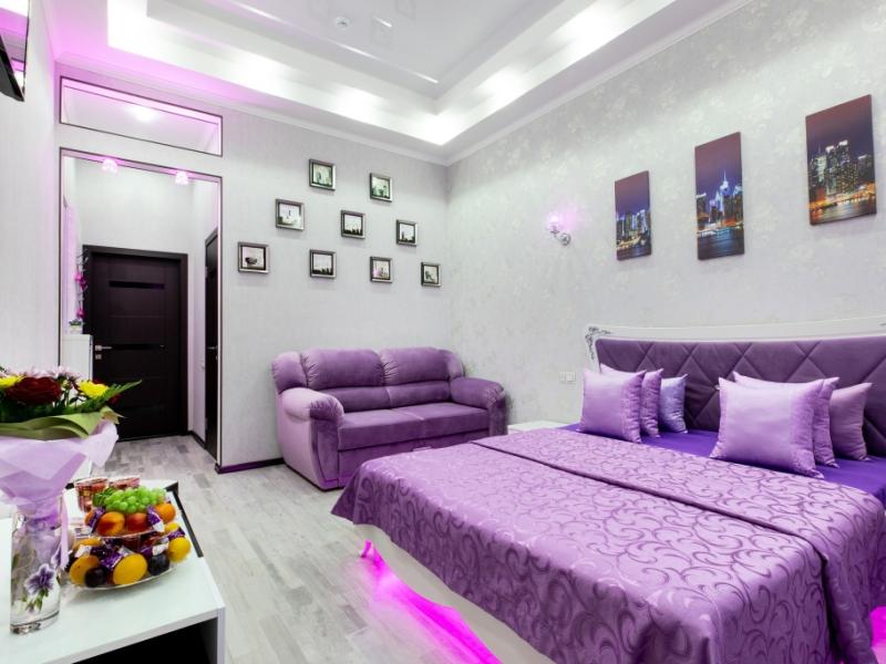 Flat Luxe