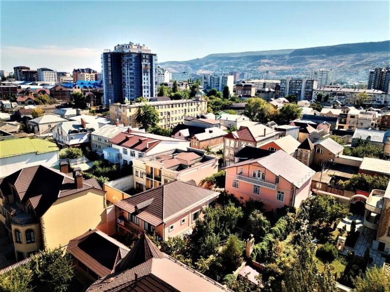 in Makhachkala (Максима Горького 85Б)
