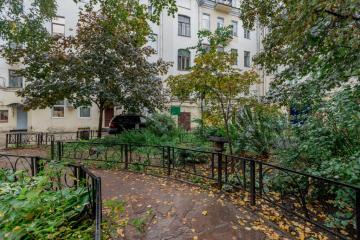 Отель BookCase Hostel Россия, Санкт-Петербург, фото 13