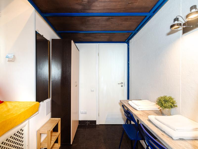 BookCase Hostel