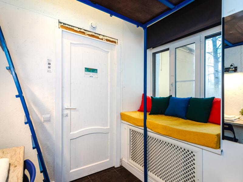 BookCase Hostel