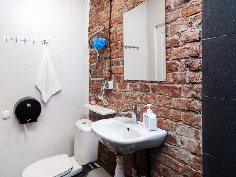 BookCase Hostel