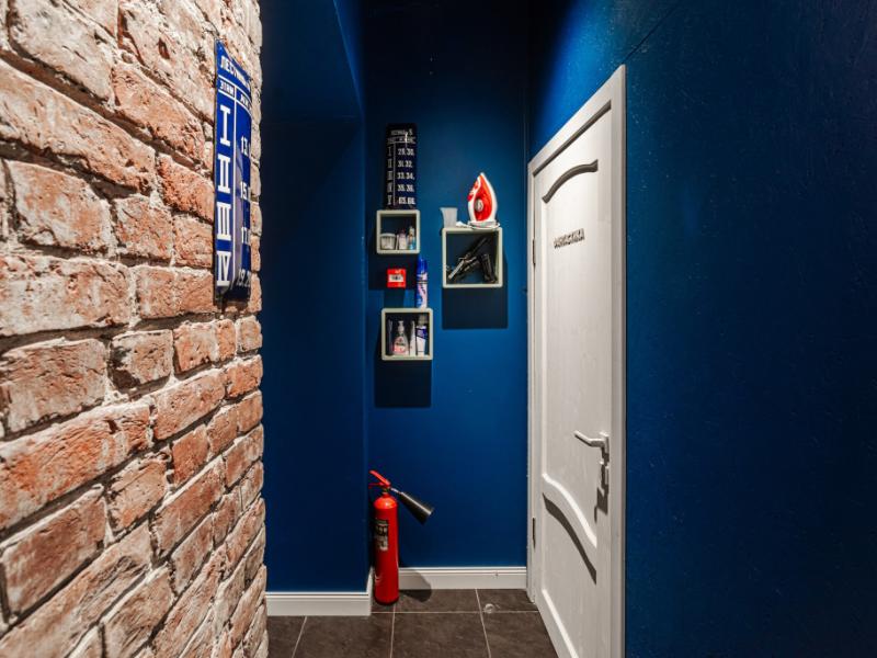 BookCase Hostel