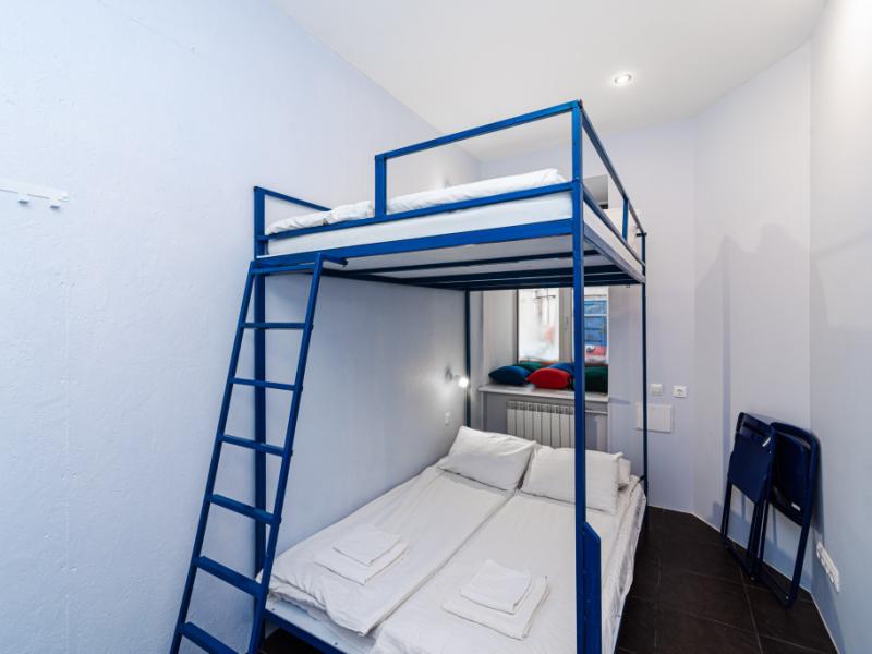 BookCase Hostel
