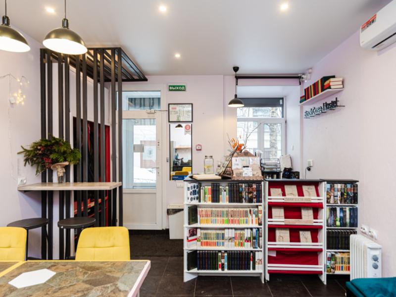 BookCase Hostel