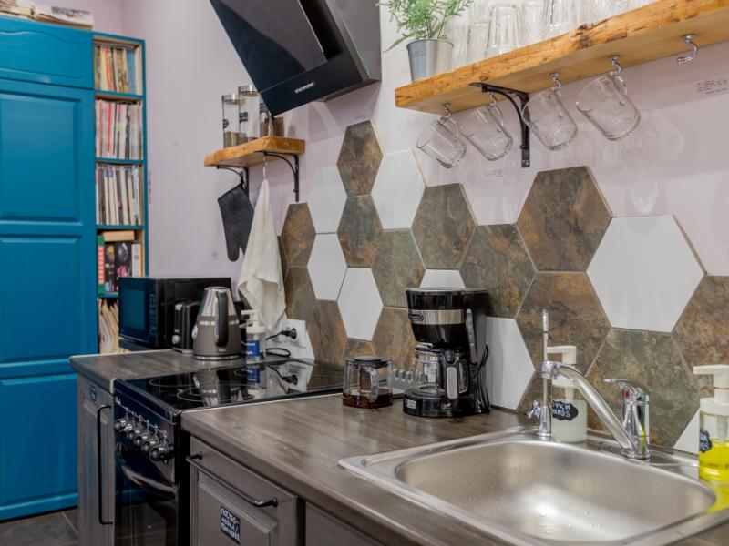 BookCase Hostel