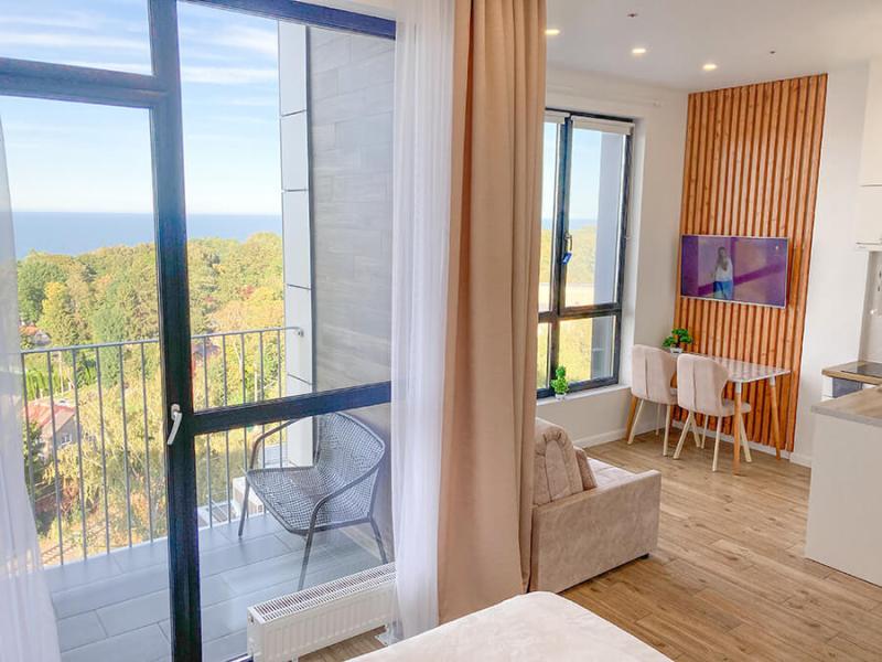 Sun City and Sea season Apartments на Ленина 52 (ЖК Кристалл)