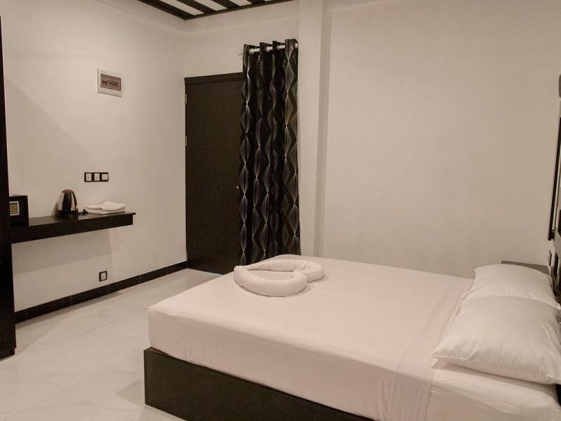 Dhonfulhafi Beach View & Spa