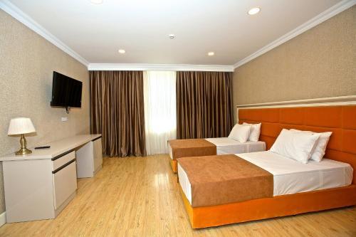 Rusel Park Hotel