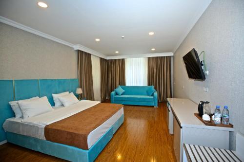Rusel Park Hotel