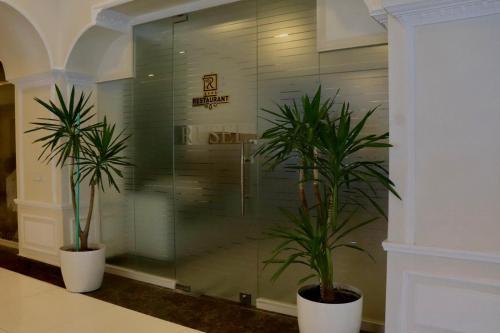 Rusel Park Hotel