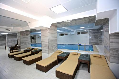 Rusel Park Hotel