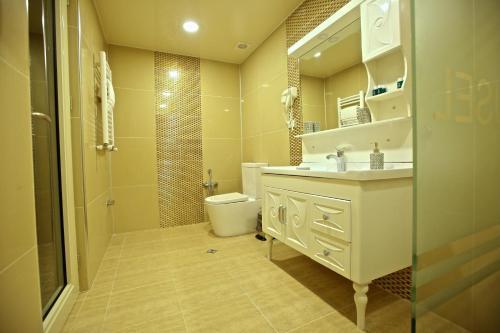 Rusel Park Hotel
