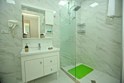 Rusel Park Hotel